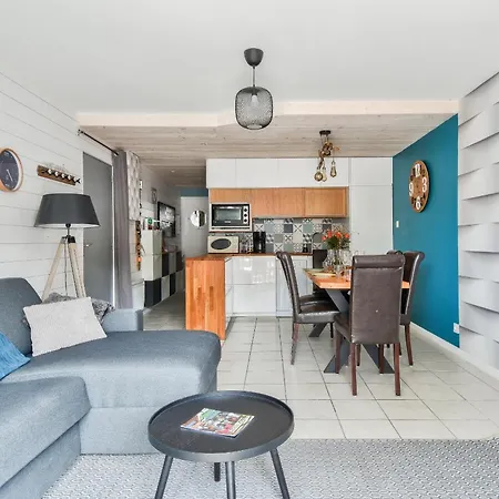 A 450m De La Plage, Pour 4 *